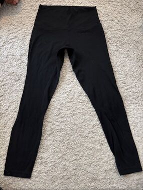 lululemon athletica Black High-Rise Capri Leggings